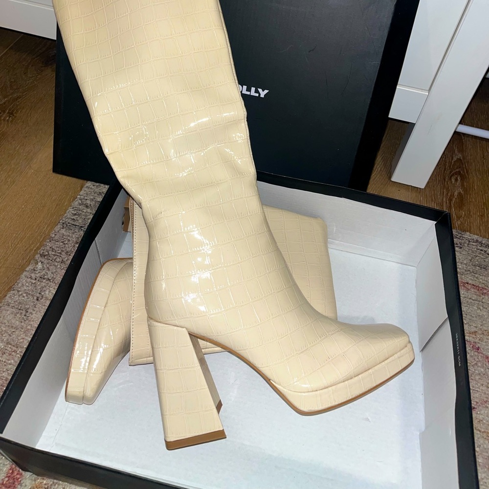 Montgomery Boot Cream Croc